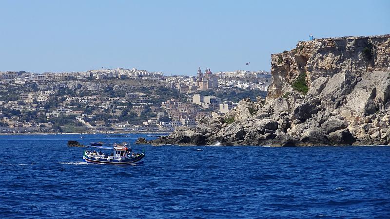 Hafenanfahrt in Gozo, Malta