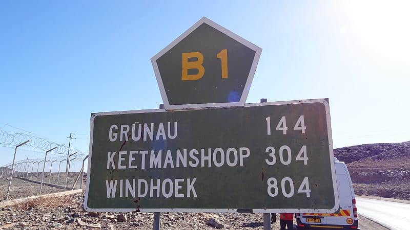 Straßenschild Namibia