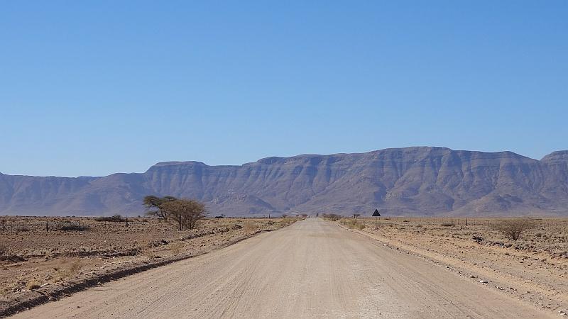 Schotterpiste in Hardap