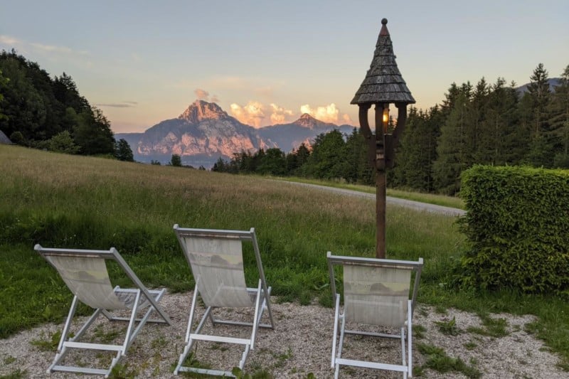 Abendlicher Blick auf den Traunstein vom Almgasthof Windlegern