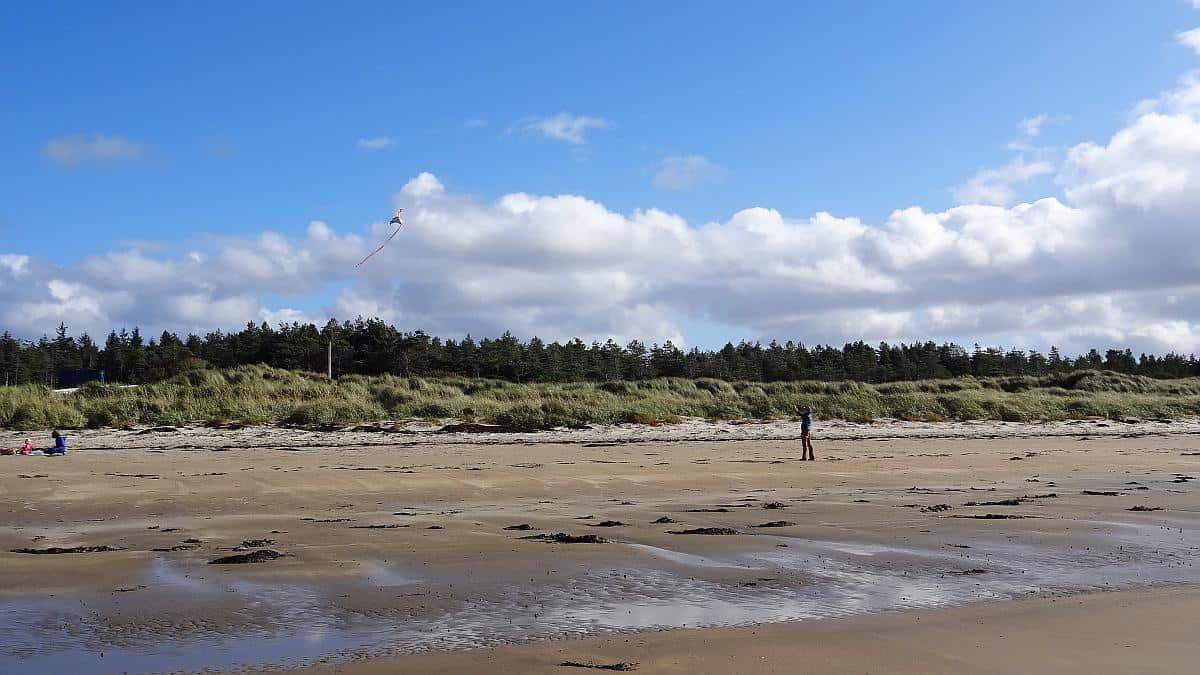 Familienspaß am Murvagh Beach