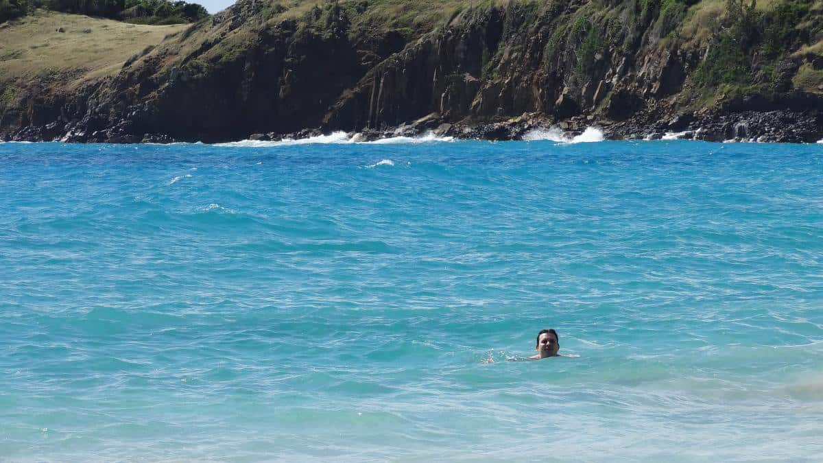 Badespaß in der Rendezvous Bay, Antigua