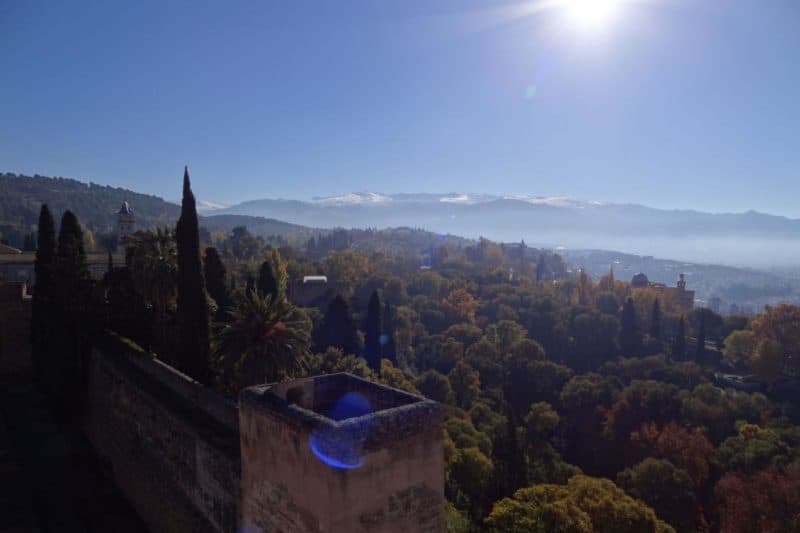 Ausblick von der Alhambra ins Tal von Granada, Andalusien