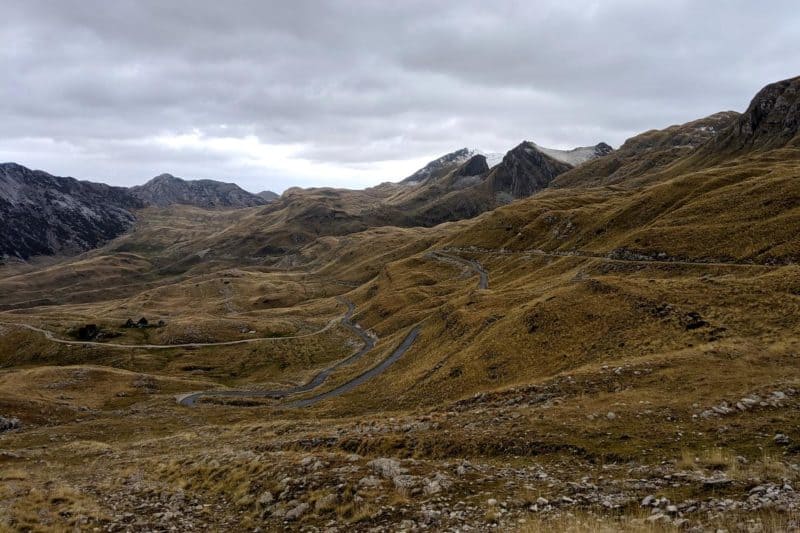 Die verschlungene Durmitor-Ringstraße