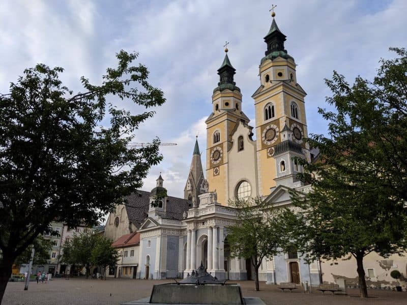 Der Brixner Domplatz