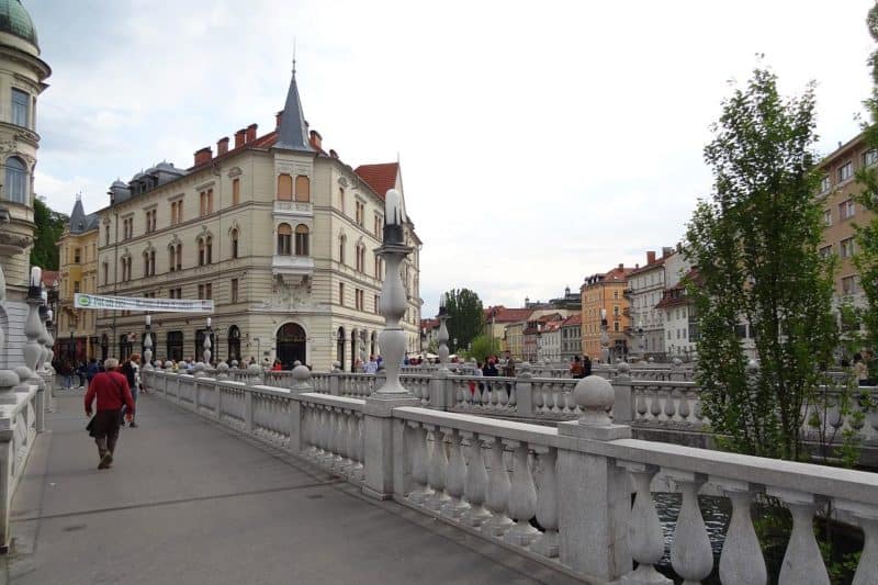 Der Prešeren-Platz mit den Tromostovje-Brücken