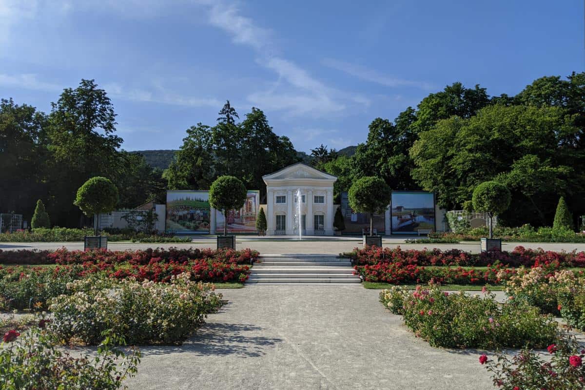 Rosarium im Doblhoffpark Baden