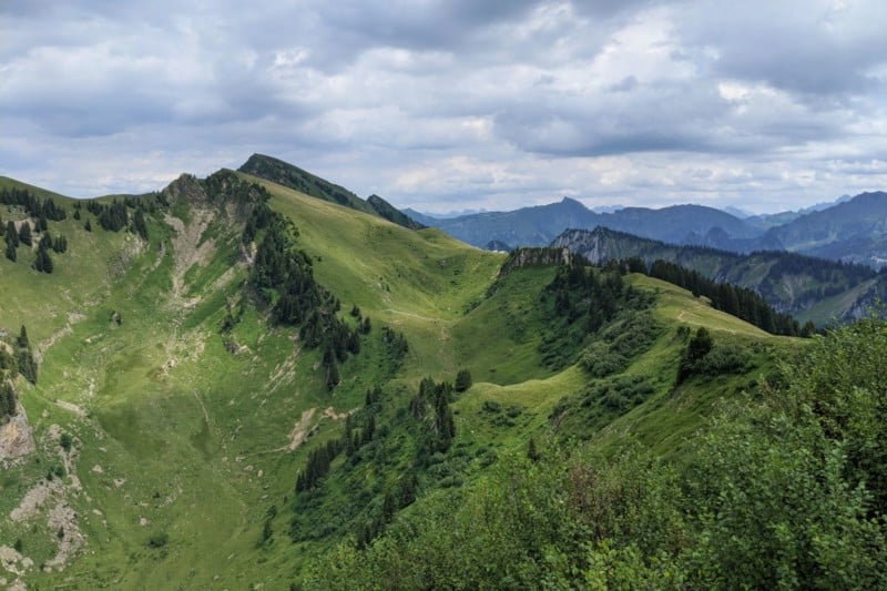 Ausblick vom Panoramaweg Baumgarten im Bregenzerwald