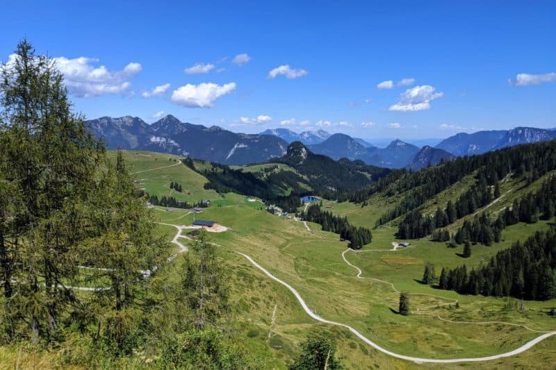 Urlaub im Pinzgau: Wanderwege und Bergpanoramen in der Almenwelt Lofer