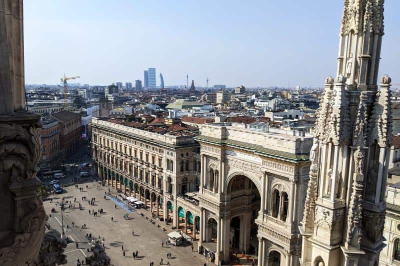 Aussicht von den Domterrassen über den Domplatz und die Galleria Vittorio Emanuele II