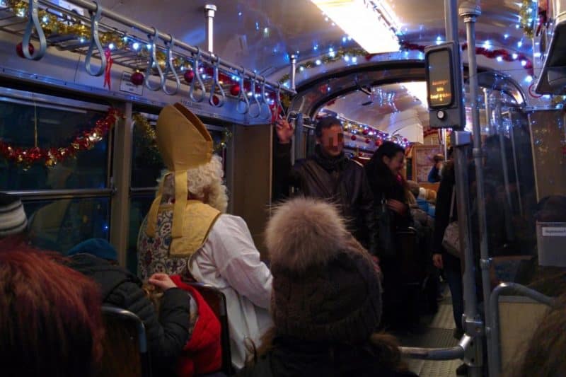 Nikolaus in der Weihnachtsbim in Graz