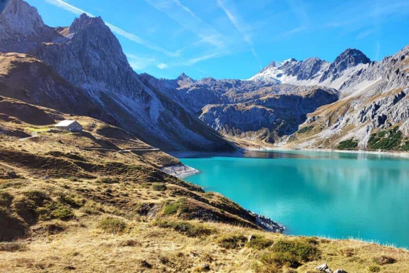 Blick auf den Lünersee im Brandnertal vom ersten Teil des Rundwanderwegs